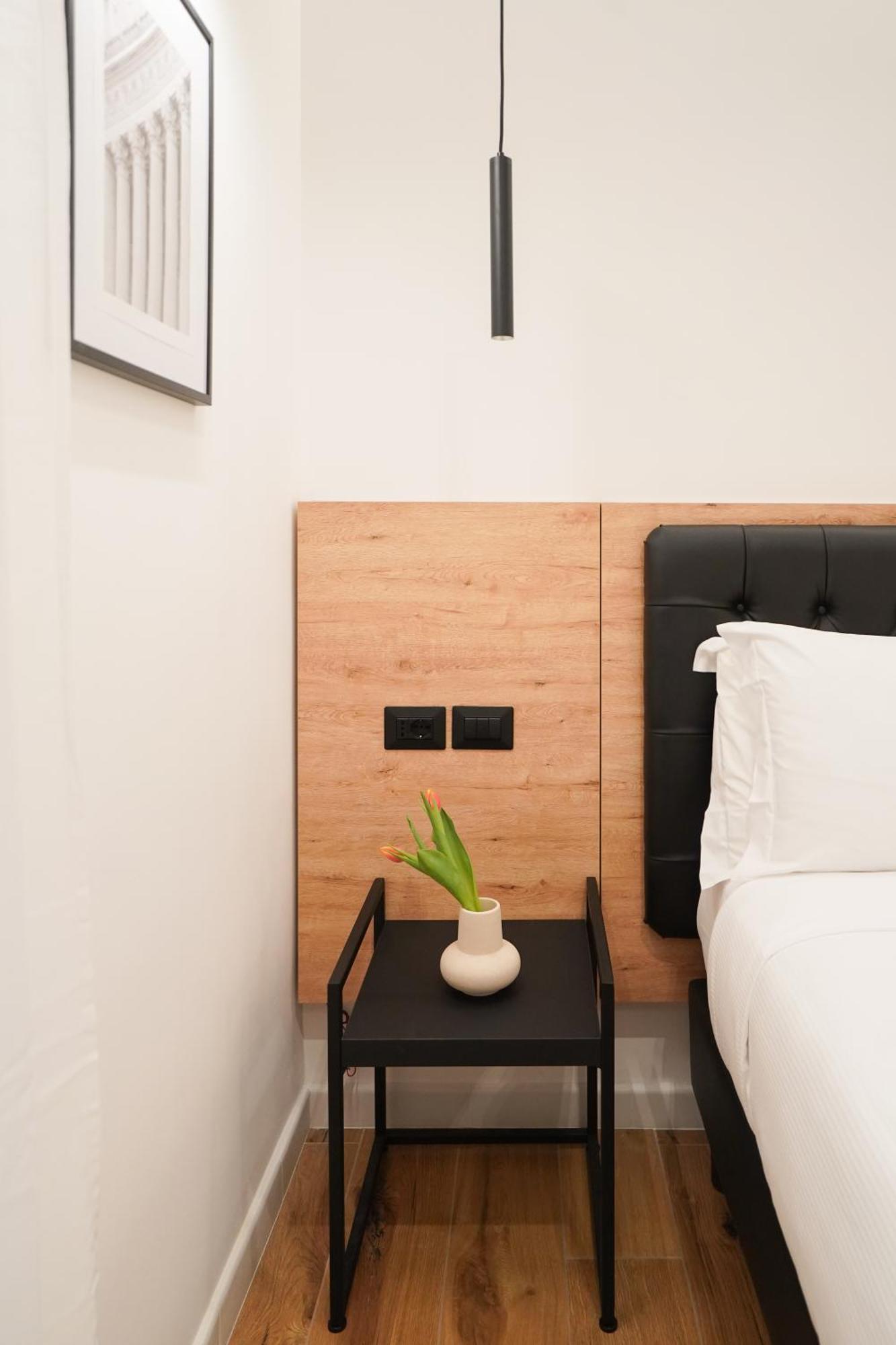 No Man'S Land Guesthouse 로마 외부 사진