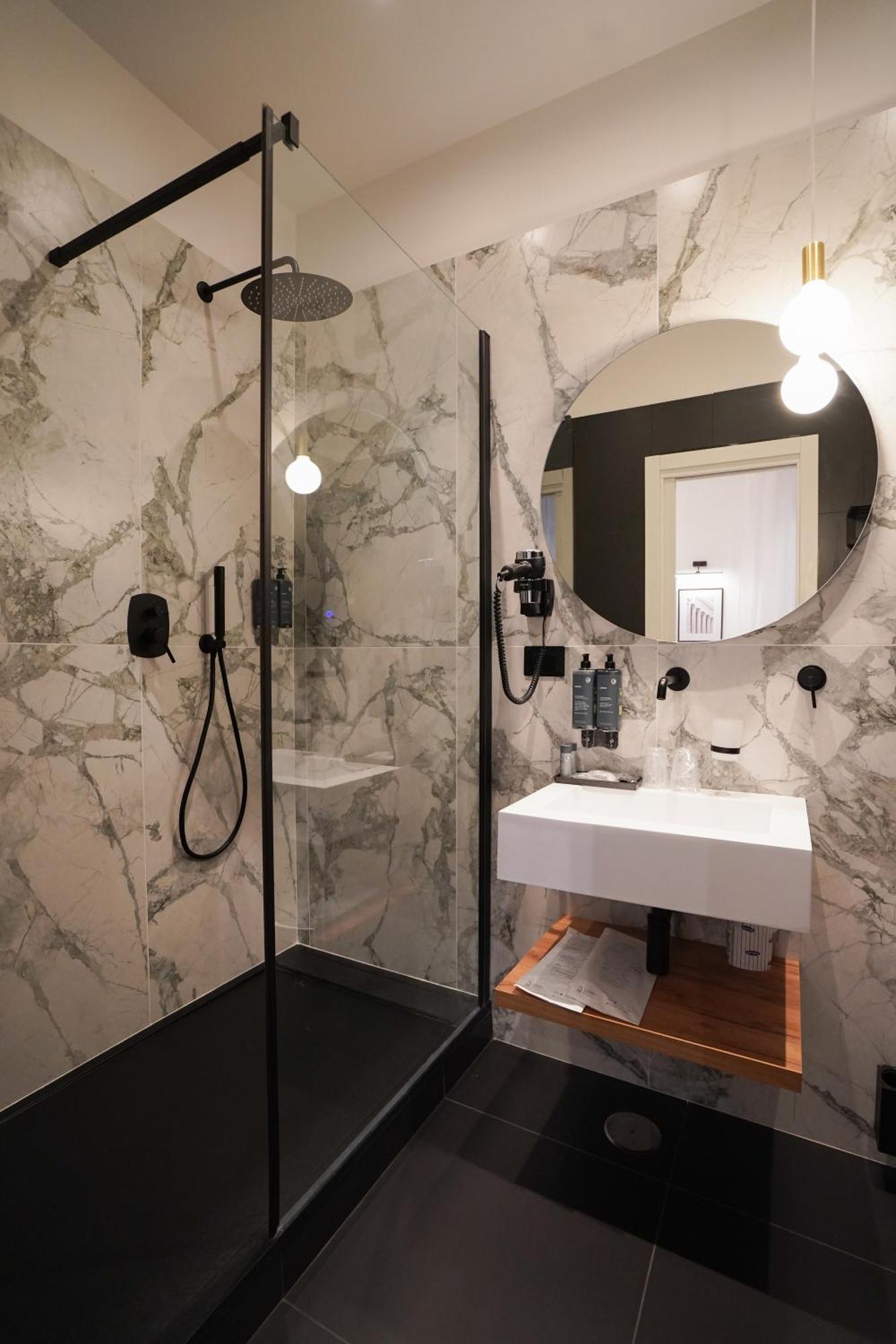 No Man'S Land Guesthouse 로마 외부 사진